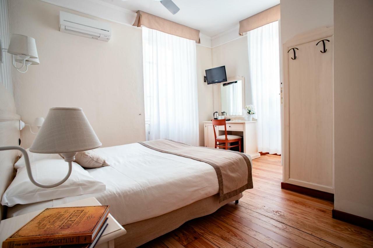 לצנו Hotel Villa Aurora מראה חיצוני תמונה